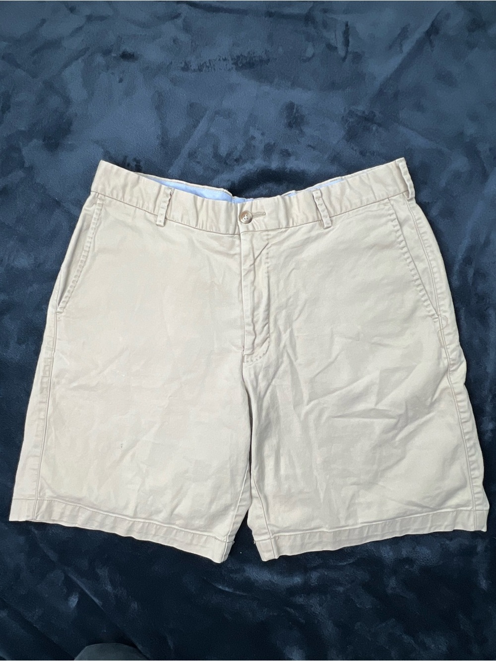 Peter Millar Men's Light Beige Flat-Front Cotton Shorts